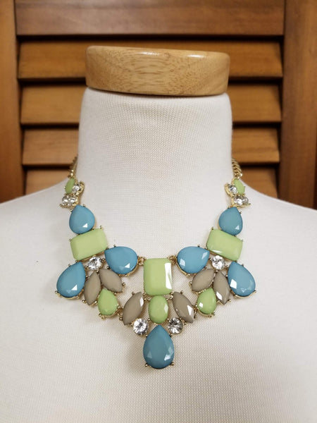 Beige and Turquoise Acrylic and Rhinestone Necklace Set (6932591312947)