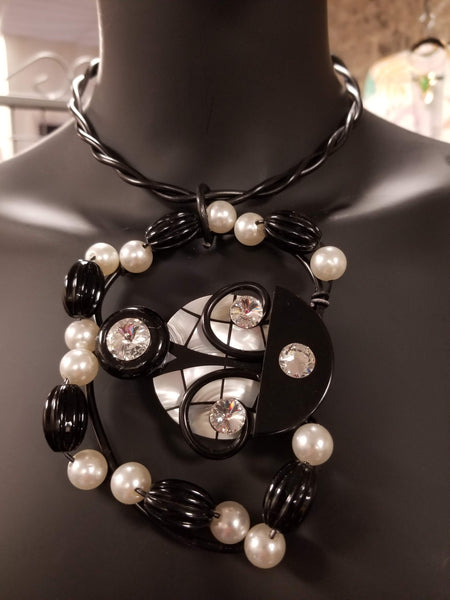 Jeff Lieb Black and Pearl Necklace Set (6936189993011)