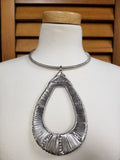 Oversized Metal Wire Teardrop Statement Necklace Set (7005082222643)