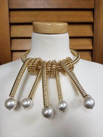 Abstract Gold and Pearl Necklace Set (7030126641203)