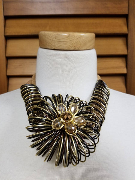 Metal Wire and Coil Flower Statement Necklace Set (7030109077555)