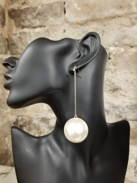 Oversized Pearl Drop Statement Earrings (7166868553779)