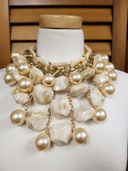 Pearl and Chain Link Statement Necklace Set (7167130828851)