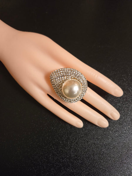 Pearl and Stone Statement Stretch Ring (7557814091827)