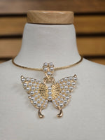 Pearl Embellished Butterfly Pendant Necklace Set (7557808816179)