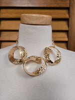 Gold Hammered Metal Abstract Circle Necklace Set (7660474105907)