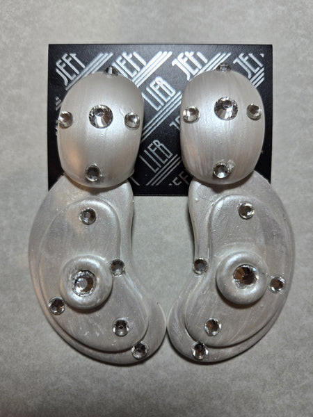 Jeff Lieb Pearl Drift Clip-On Earrings (7666993823795)