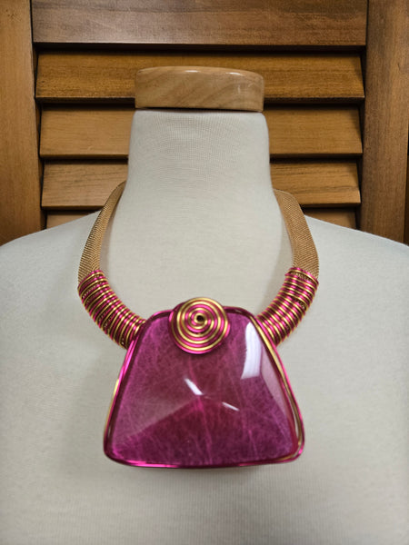 Blushvine Resin Geometric Metal and Wire Pendant Necklace Set (7679749292083)