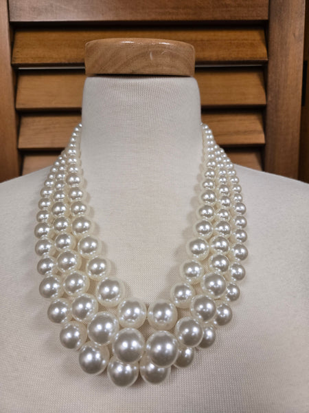 The Duchess of Grace Triple Layered Pearl Necklace Set