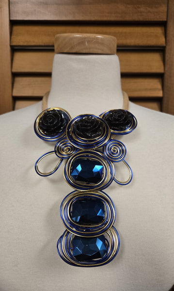 Nocturne Bloom Floral Accent Metal Wire Coil Necklace Set