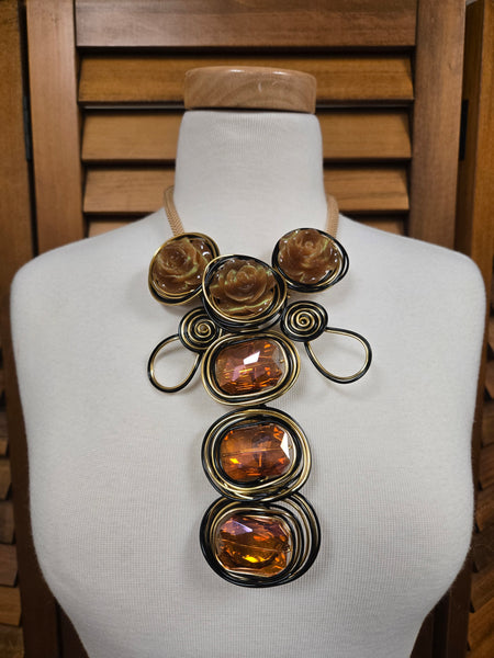 Nocturne Bloom Floral Accent Metal Wire Coil Necklace Set